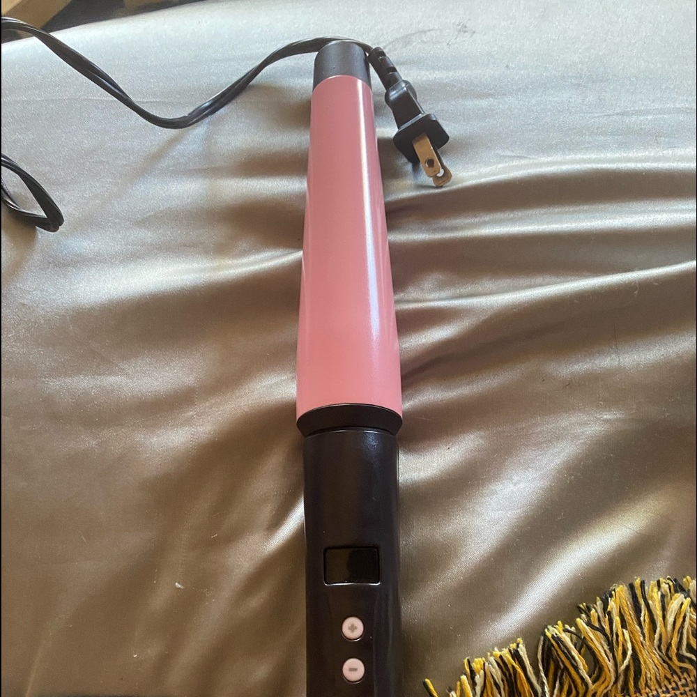 Remington Hair Curler